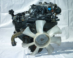 Nissan X-Trail 2.0 Petrol Engine (QR20)